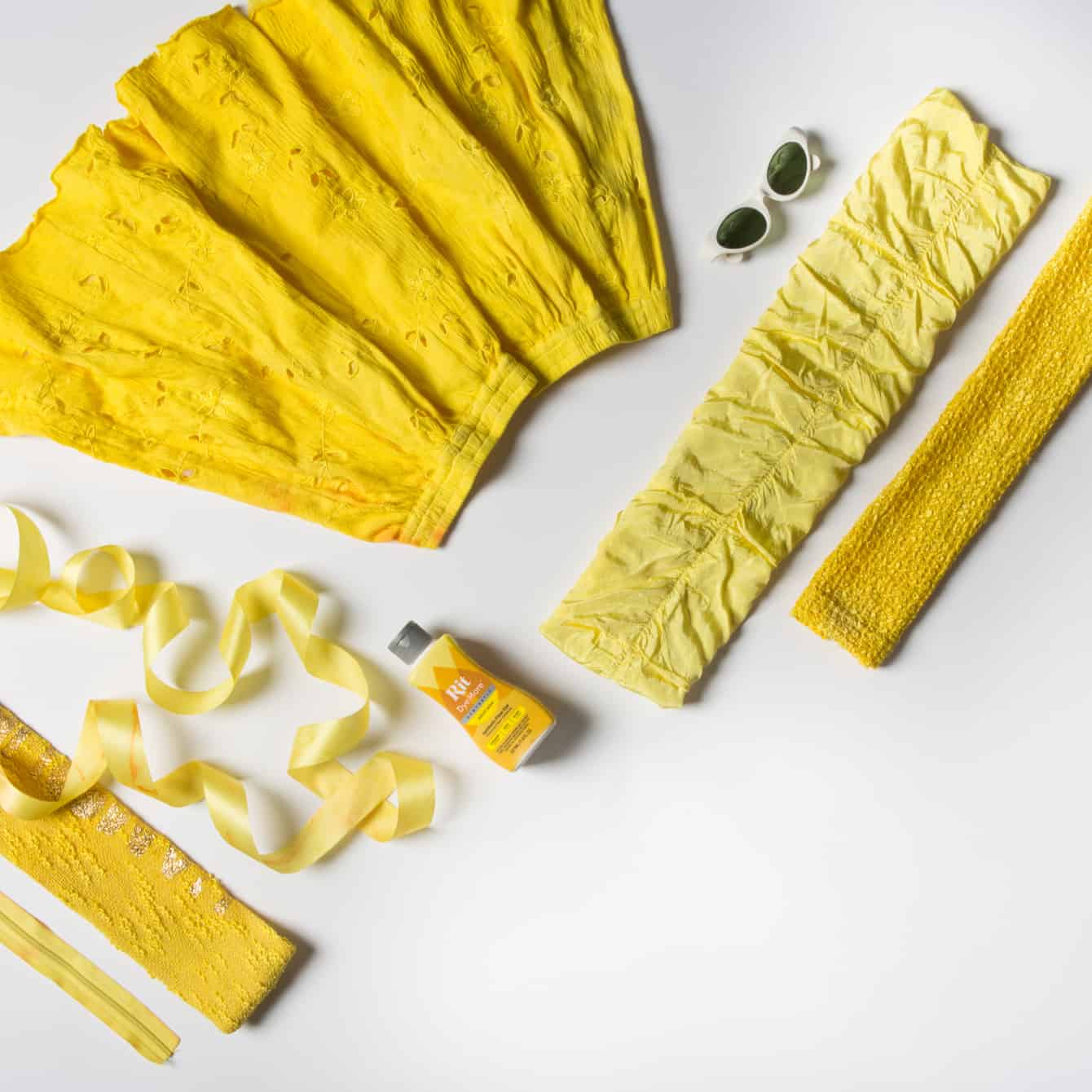 Rit DyeMore for Synthetics - Daffodil Yellow