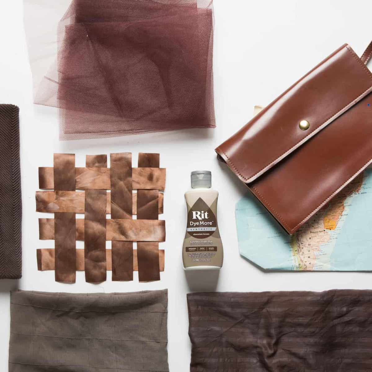 Rit DyeMore for Synthetics - Chocolate Brown - Knappnålen